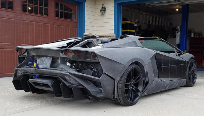réplique 3D d'une Lamborghini